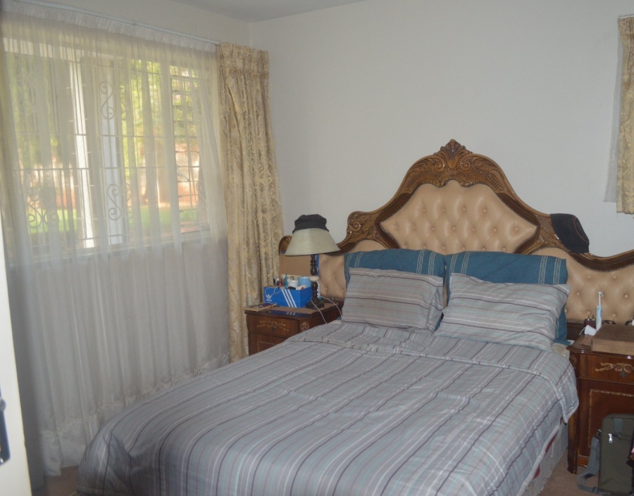 5 Bedroom Property for Sale in Wilkoppies North West